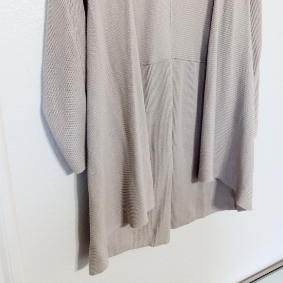 Chico's ribbed knit tan long sleeve open cardigan - Picture 6 of 11